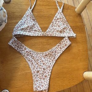 Kavala collective 2 piece Floral Neutral Bikini -Top Small Bottom XS